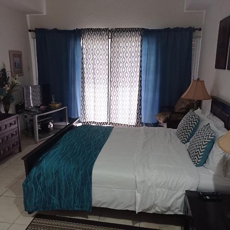 126 Friendship, Rockley Golf Club Apartment Bridgetown Ngoại thất bức ảnh